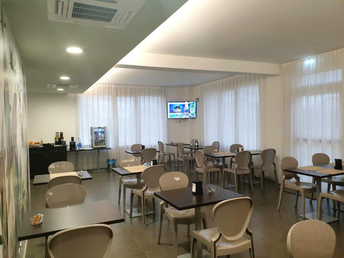 Hotel Grel Chiaramonte Gulfi Kültér fotó